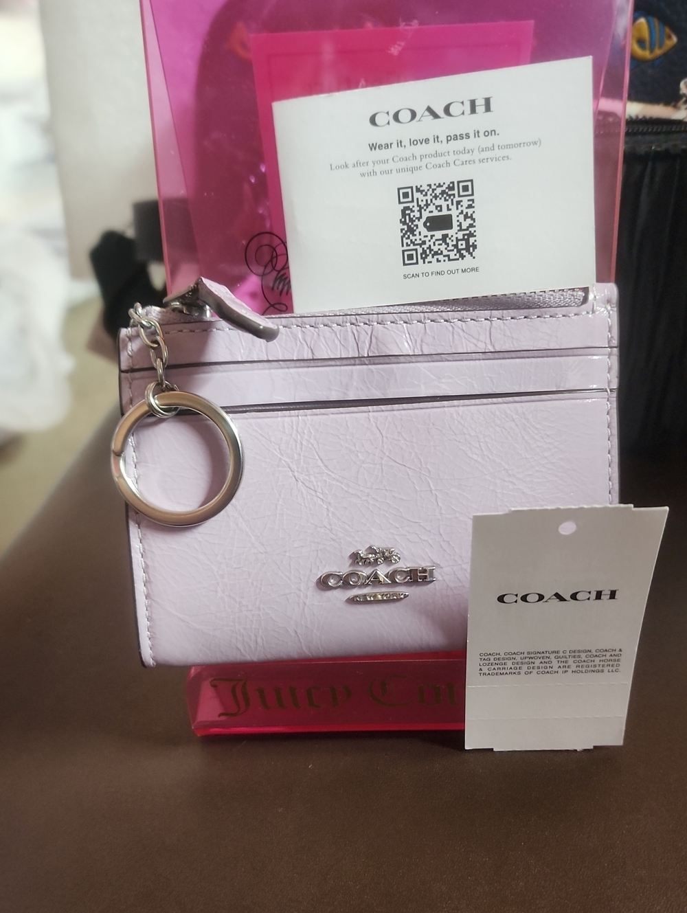 Coach Sellers Bundle Of 7 All New, No Call Outs, Over 900$ Retail - Picture 15 of 16